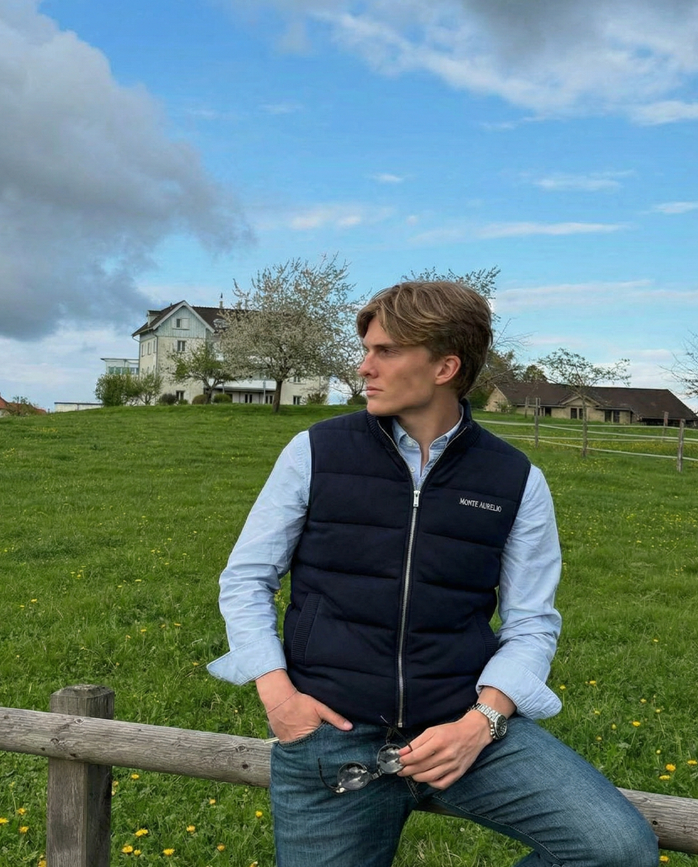 Nocturne Knitted Gilet